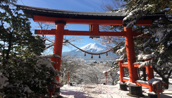 新倉山浅間公園（忠霊塔）